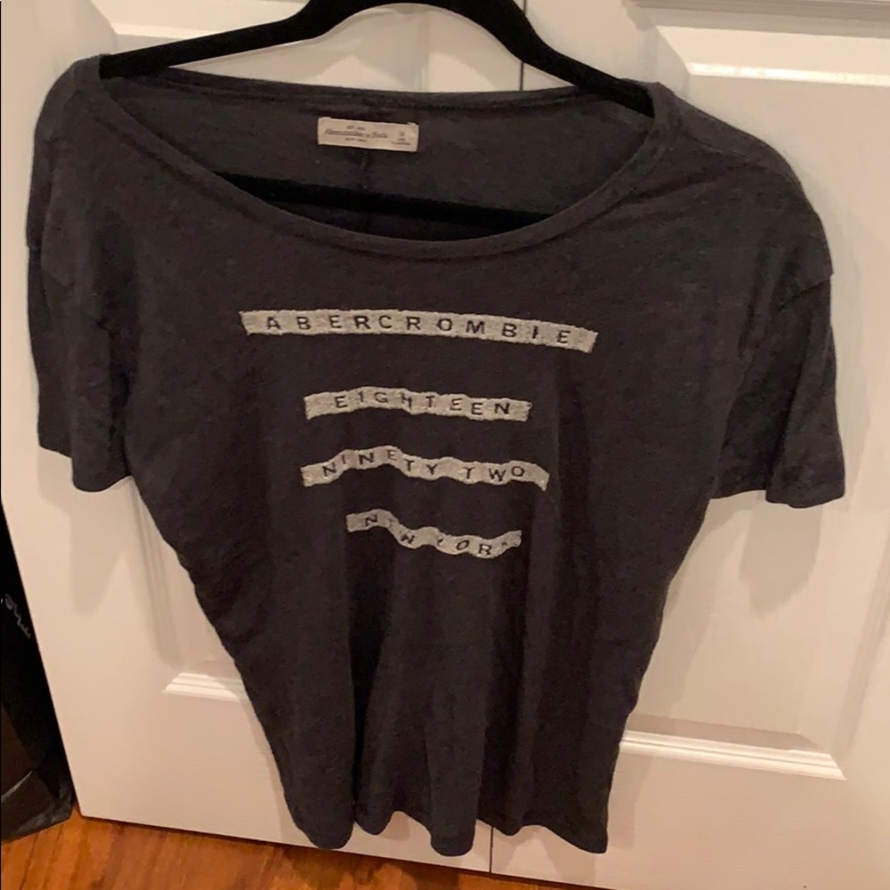 Gray t-shirt